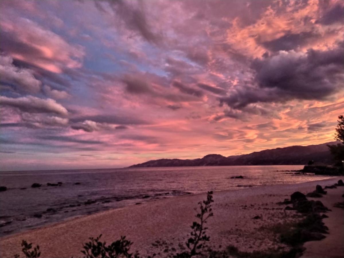 Appartamento A 50 Mt Dal Mare Cala Gonone Exteriér fotografie