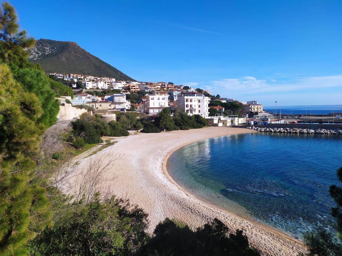 Appartamento A 50 Mt Dal Mare Cala Gonone Exteriér fotografie